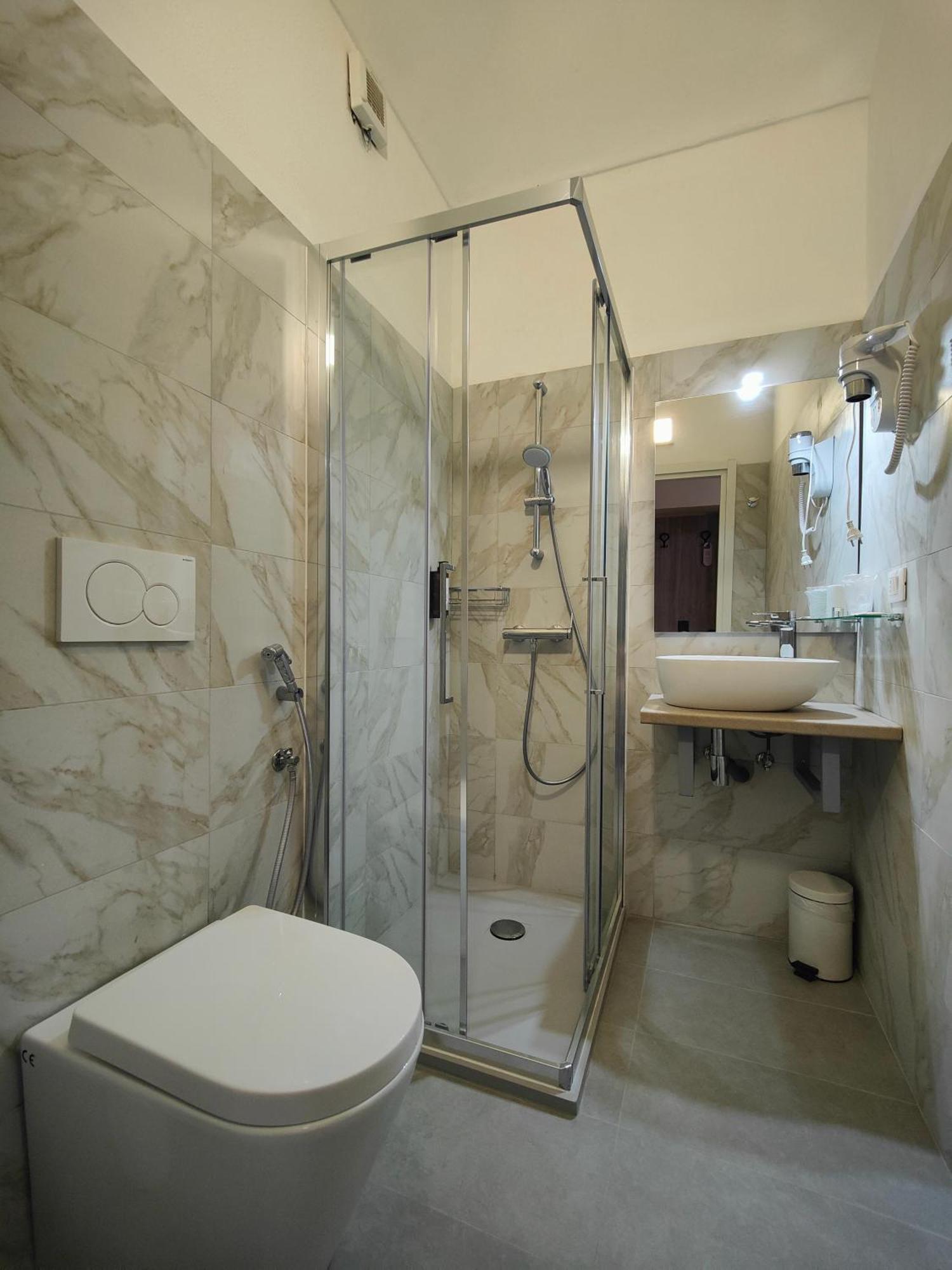 Hotel Romano Turin Exterior photo