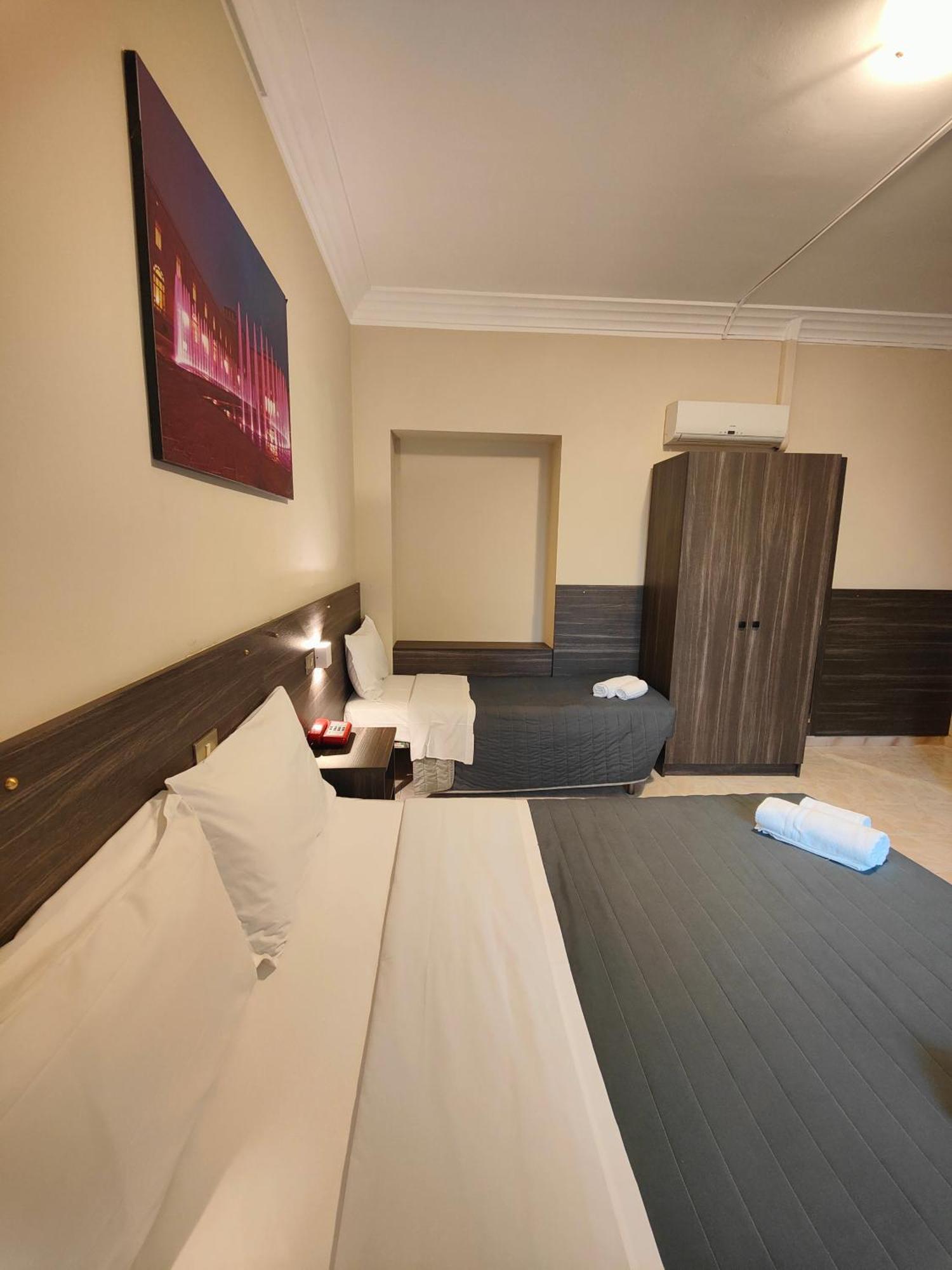 Hotel Romano Turin Exterior photo