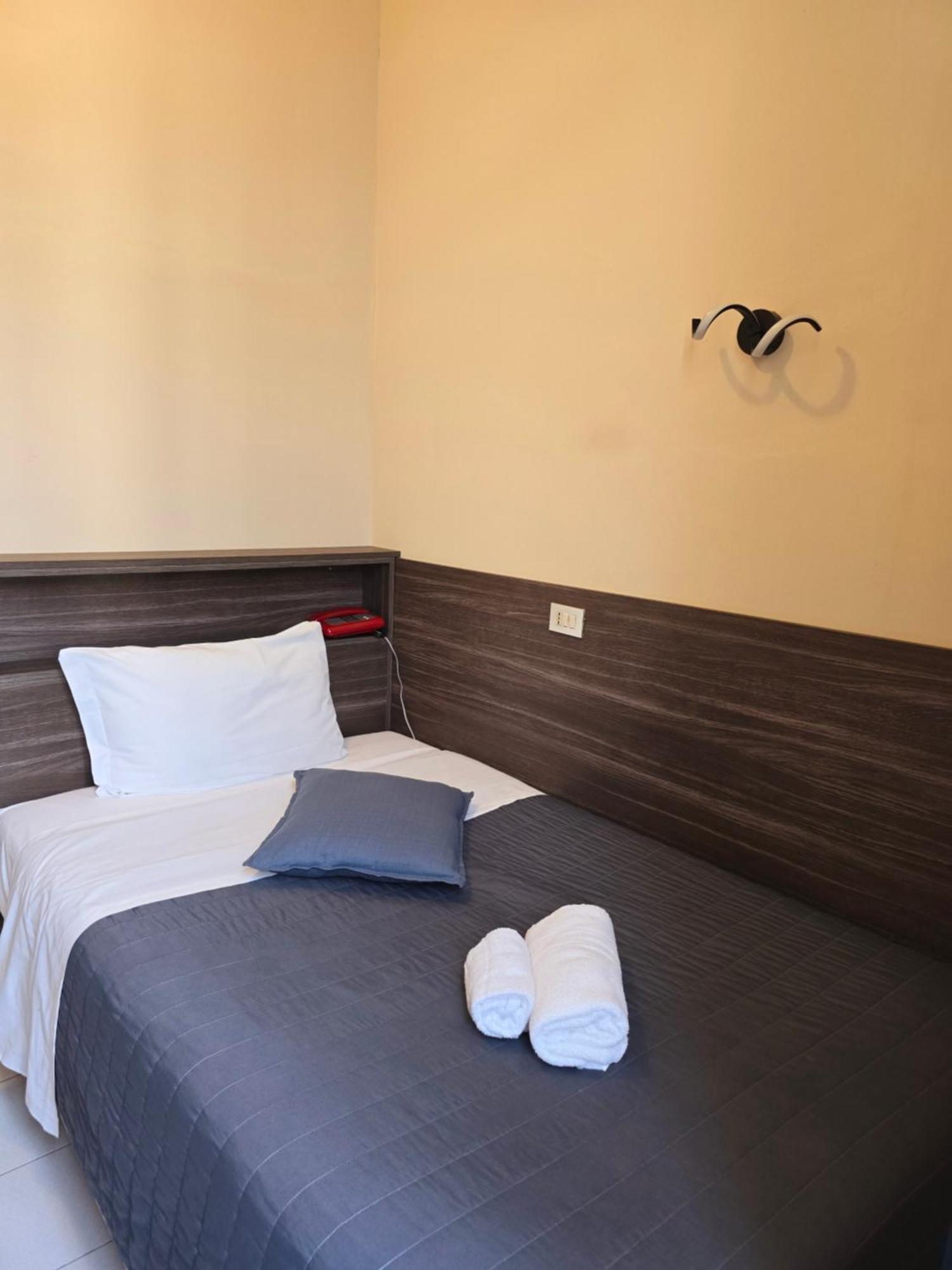 Hotel Romano Turin Exterior photo
